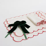 A touch of Red - Set of 4 Placemats